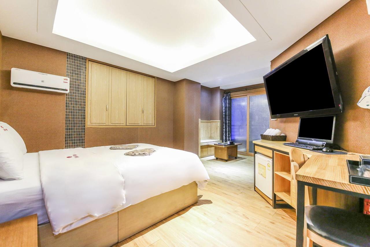 Argo 2* Seoul