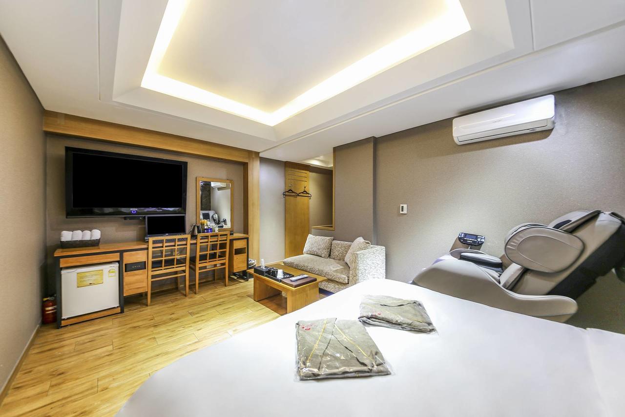 Argo Motel 2*